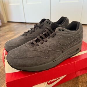 Nike Air Max 1 Premium
